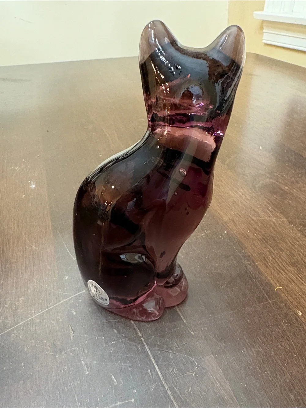 Fenton Amethyst Purple Painted Glass Cat Figurine - Picture 3 of 6